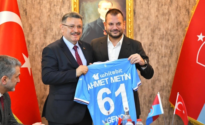 AHMET METİN GENÇ’TEN FORMA KAMPANYASINA DEV DESTEK