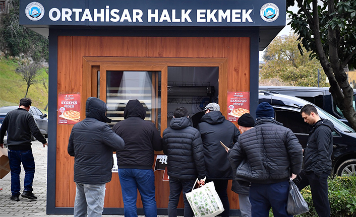 HALK EKMEK BÜFELERİNDE RAMAZAN YOĞUNLUĞU